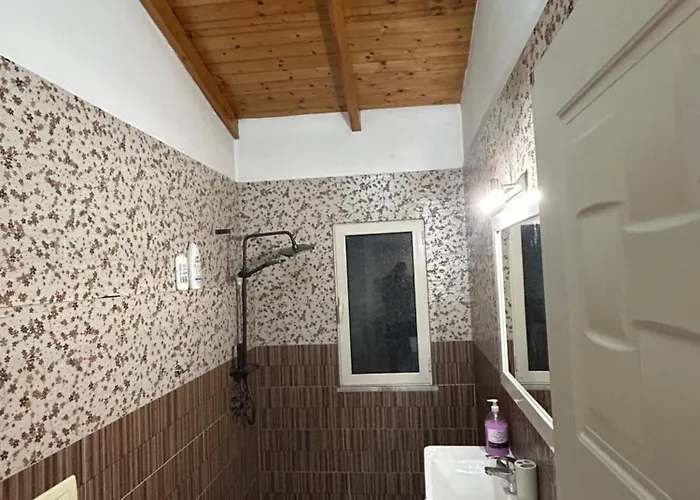 Penthouse Centre * Tiran