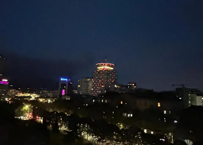 公寓 Penthouse Centre *